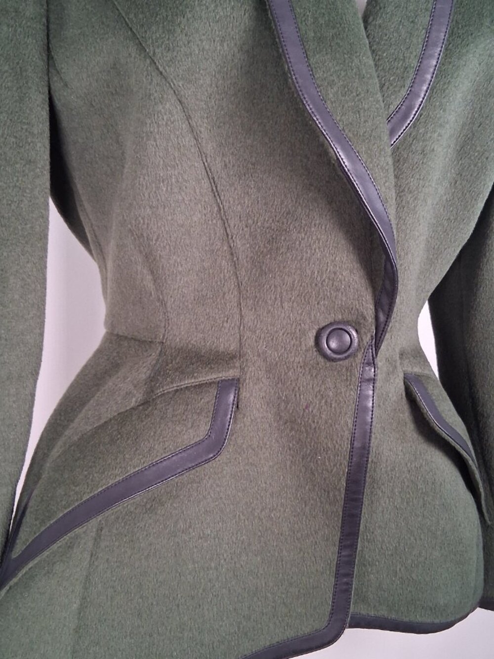 Archival Thierry Mugler Wasp Waist Wool & Leather Trim Jacket size 40 - US 8/10 - Picture 4 of 11